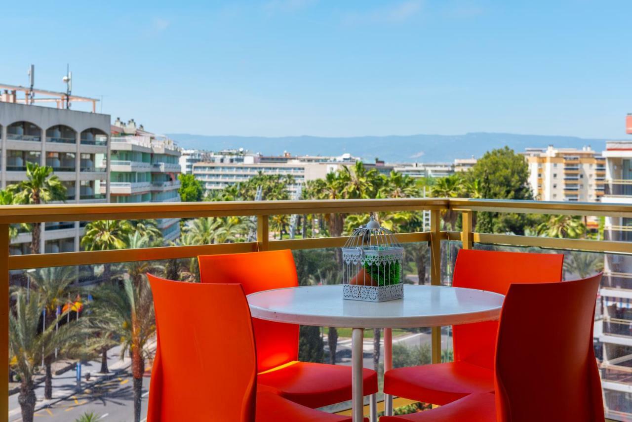 Rentalmar Navarra Family Suites Salou Zimmer foto