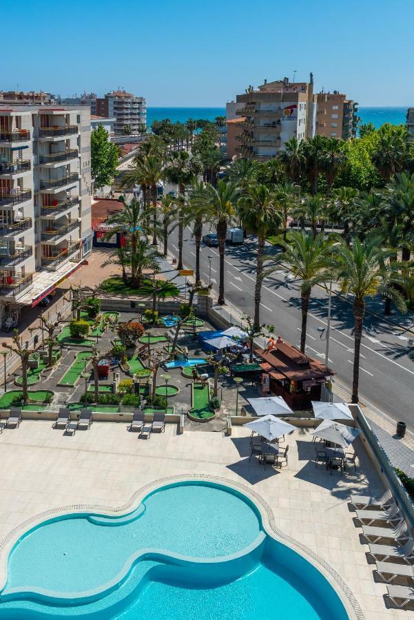 Rentalmar Navarra Family Suites Salou Exterior foto